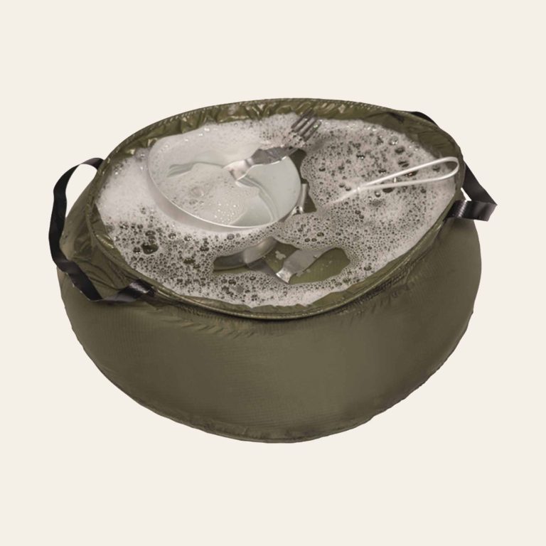 Bacia dobrável MIL-TEC 10L em Verde Tropa – prática e compacta, ideal para campismo e atividades ao ar livre