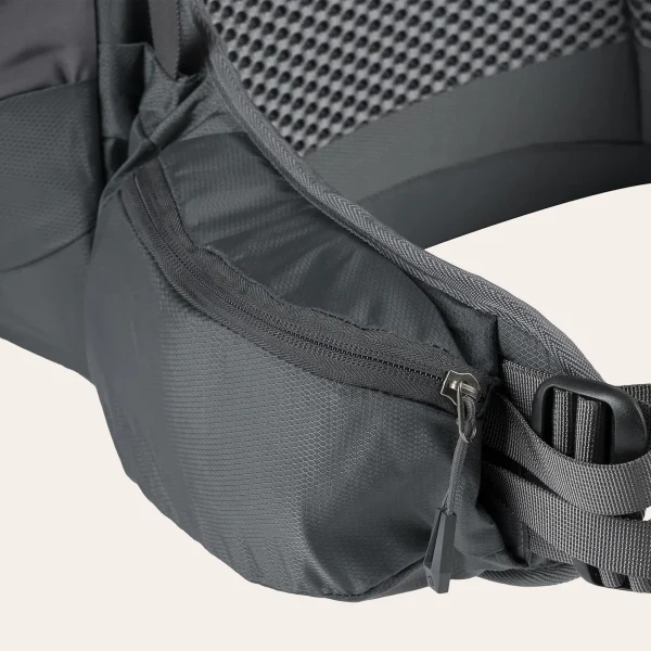 Vista detalhada 3 da Mochila Highlander Ben Nevis 65 litros, cor cinzento, Número do artigo RUC276 Vista detalhada 3 da Mochila Highlander Ben Nevis 65 litros, cor cinzento, Número do artigo RUC276