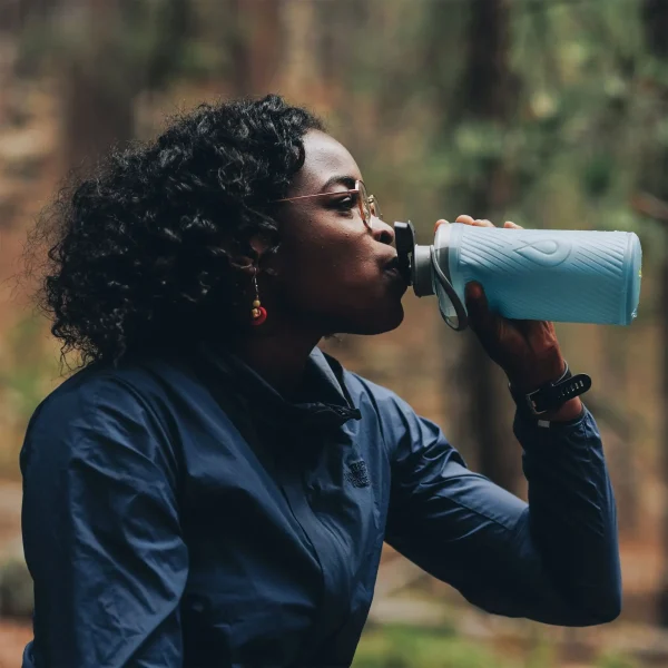 A garrafa dobrável HydraPak Flux™ 750 ml A garrafa dobrável HydraPak Flux™ 750 ml