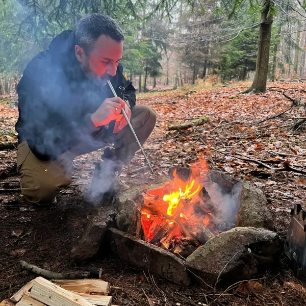 Soprador telescópico em aço inoxidável – para acender fogueiras em campismo, caminhadas, churrascos e sobrevivência Soprador telescópico em aço inoxidável para campismo, caminhadas, churrascos e sobrevivência, leve e compacto