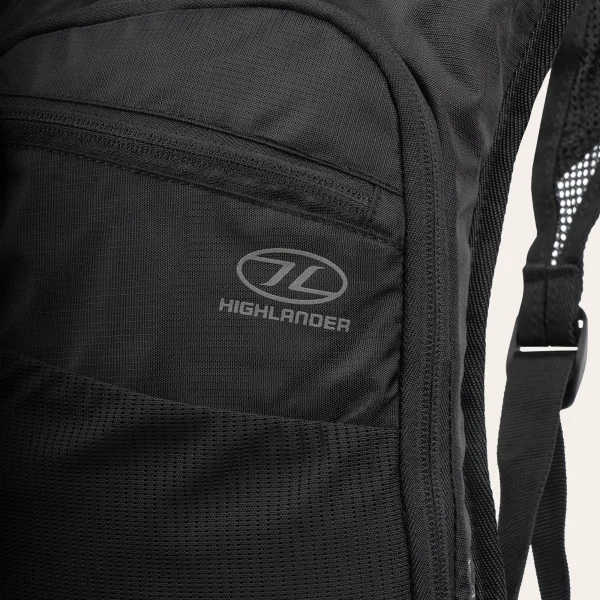 A mochila Bolt-Lite da Highlander Outdoor com bolsa de hidratação A mochila Bolt-Lite da Highlander Outdoor com bolsa de hidratação