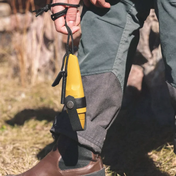 A faca Morakniv Eldris com Fire Kit A faca Morakniv Eldris com Fire Kit