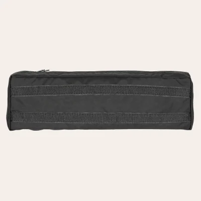 Parte de trás do Pouch Mission I com duas longas tiras de velcro para fixação