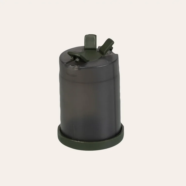 Saleiro e pimenteiro Wildo Shaker com três compartimentos para especiarias e pó