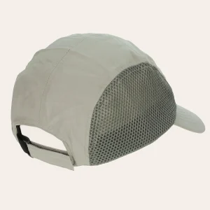 Boné desportivo leve e respirável com proteção UV da Ferrino - ideal para caminhadas, trekking e actividades de verão.