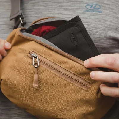 Highlander Outdoor Targa Bum Bag: Waist bag with RFID protection and secure zip closure - ideal for travelling and everyday use