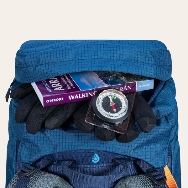 Highlander-Outdoor-Mochila-Vulkan-35-litros-RUC291-NB-06 Mochila Vulkan 35L da Highlander Outdoor para passeios dinâmicos e montanhismo, com suporte para machado de gelo e sistema de costas Airvent
