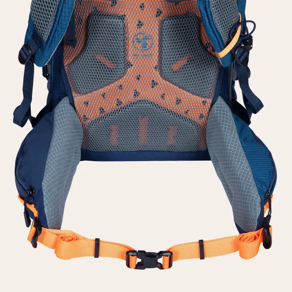 Highlander-Outdoor-Mochila-Vulkan-35-litros-RUC291-NB-08 Mochila Vulkan 35L da Highlander Outdoor para passeios dinâmicos e montanhismo, com suporte para machado de gelo e sistema de costas Airvent