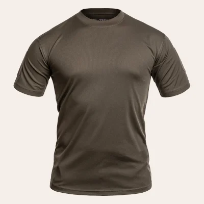Functional tactical shirt from MIL TEC - breathable, quick-drying and with Velcro surfaces for patches. Ideal for hiking, missions and sports.