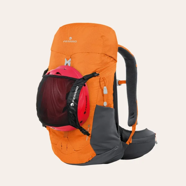 Ferrino Hikemaster 26 - ultralight 26-litre hiking backpack with Auxetic technology and Dry Net system