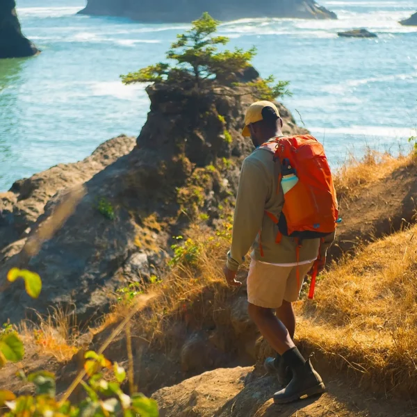 Osprey Hikelite 18 em – mochila leve para caminhadas com sistema de costas AirSpeed