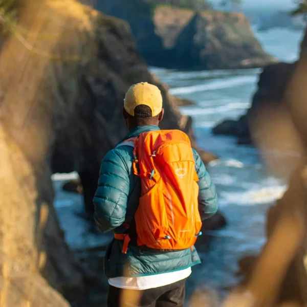 Osprey Hikelite 18 em – mochila leve para caminhadas com sistema de costas AirSpeed