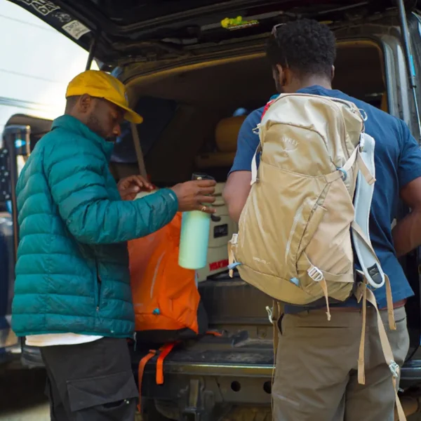 Osprey Hikelite - lightweight, sustainable rucksack for everyday use with mesh back