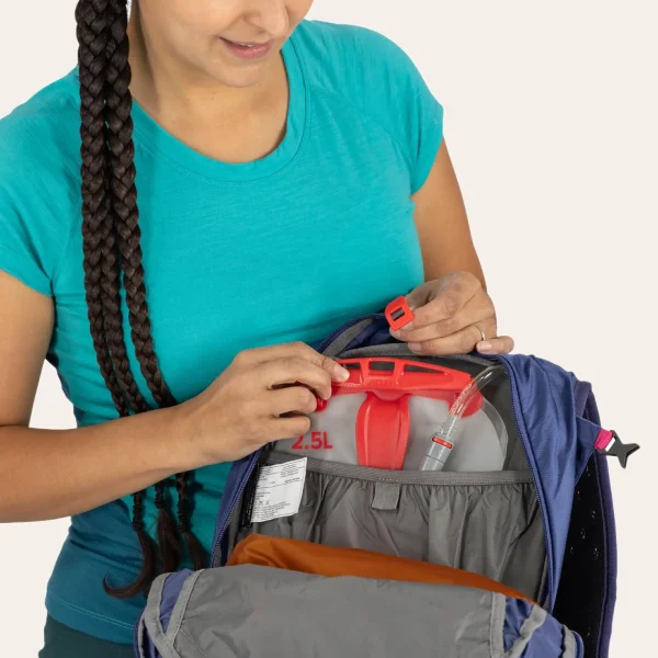 Osprey Sportlite 20 backpack - lightweight 20-litre backpack for hiking and day trips