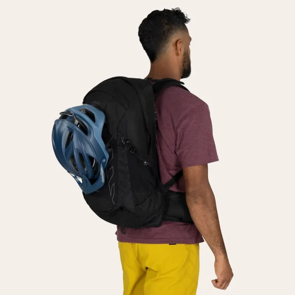 Osprey Talon 22 - lightweight, ergonomic 22-litre backpack for hiking, trekking and cycling