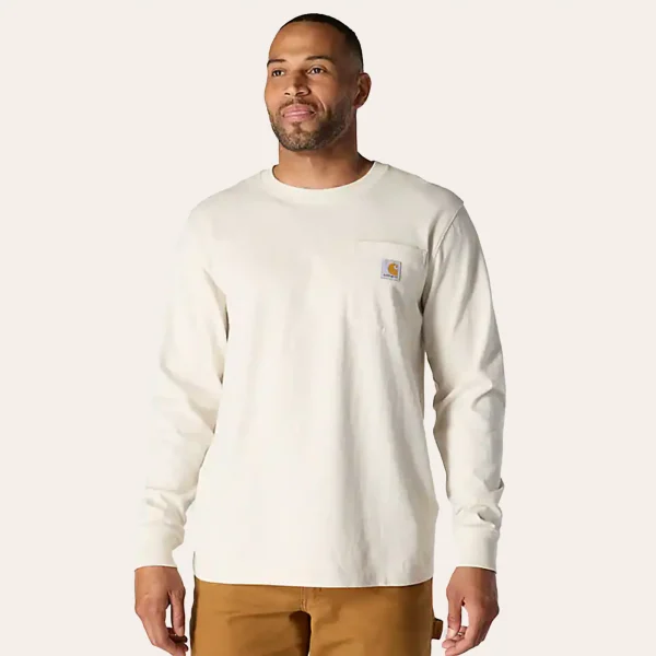 T-shirt de manga comprida Carhartt Heavyweight com gráfico Mountain – cor malte T-shirt de manga comprida Carhartt com gráfico Mountain na cor malte, em jersey de algodão pesado.