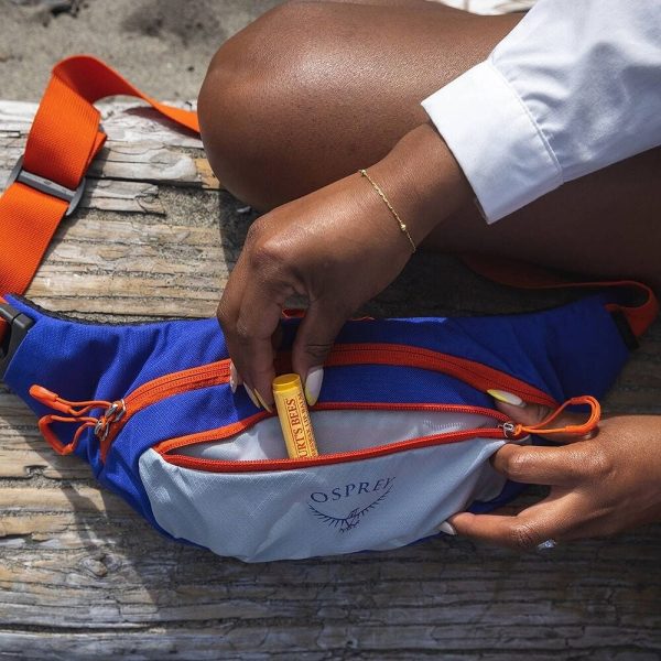 Osprey Daylite Waist - lightweight and durable waist bag for hiking, travelling and everyday use, made from recycled polyester.