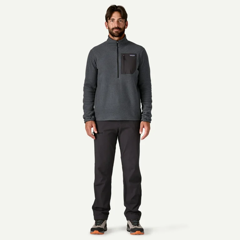Patagonia R1 Air Fleece Zip-Neck – polar leve e respirável para caminhadas, desporto e uso diário.