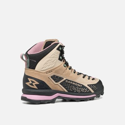 Garmont CIMA WP waterproof hiking boot for demanding outdoor trips with a grippy sole and asymmetric laces