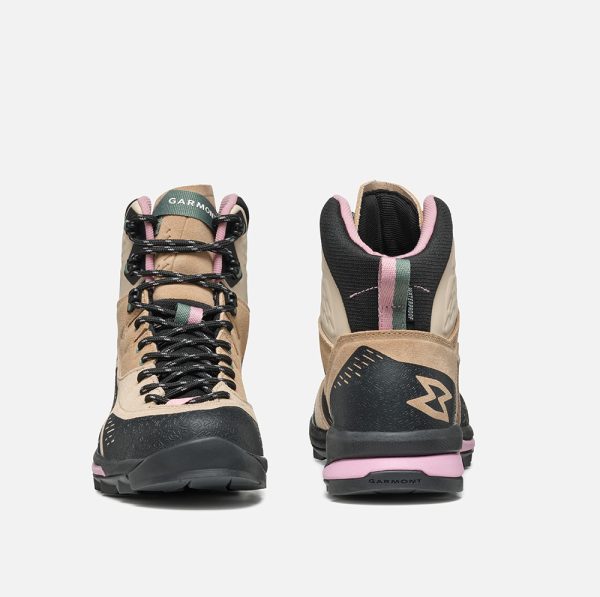 Garmont CIMA WP waterproof hiking boot for demanding outdoor trips with a grippy sole and asymmetric laces