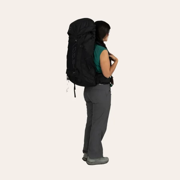 Osprey Talon and Tempest backpacks - adjustable, lightweight backpacks for hiking, cycling and trekking with AirScape back system.