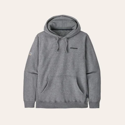 Patagonia Uprisal Hoody feito de material 100% reciclado para atividades ao ar livre e uso diário.