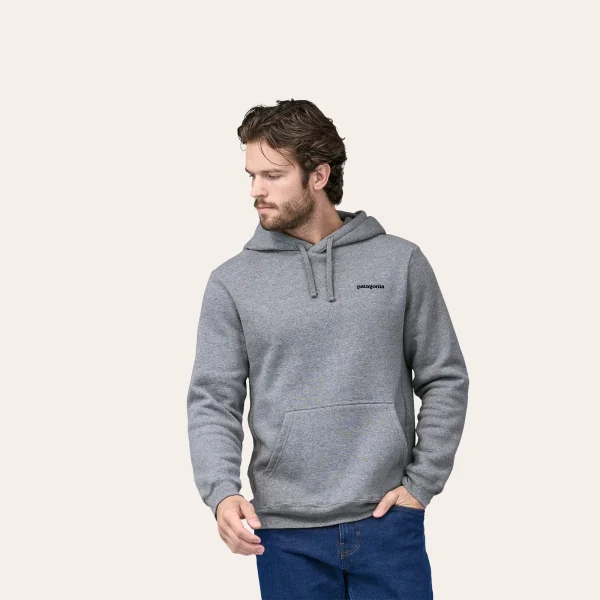 Patagonia Uprisal Hoody feito de material 100% reciclado para atividades ao ar livre e uso diário.