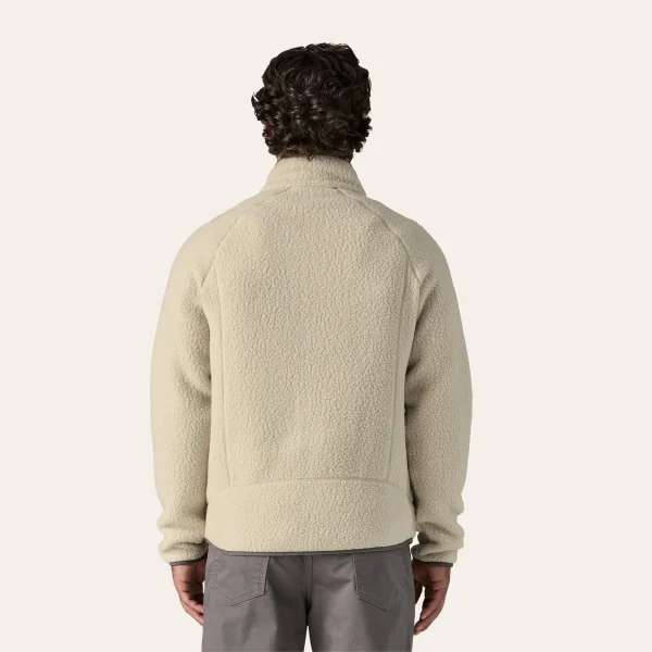 Patagonia Retro Pile Jacket - warm jacket for outdoor activities, made from recycled polyester fleece, ideal for hiking, trekking and everyday use.