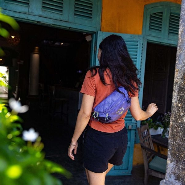 Osprey Transporter Waist Pack bolsa de cintura resistente e impermeável com organização para viagens e atividades outdoor.