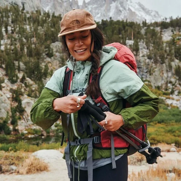 Osprey Talon and Tempest backpacks - adjustable, lightweight backpacks for hiking, cycling and trekking with AirScape back system.