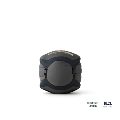 Sea to Summit Boab -1 synthetic sleeping bag with tapered-rectangular shape, Revive Loft insulation and recycled materials.