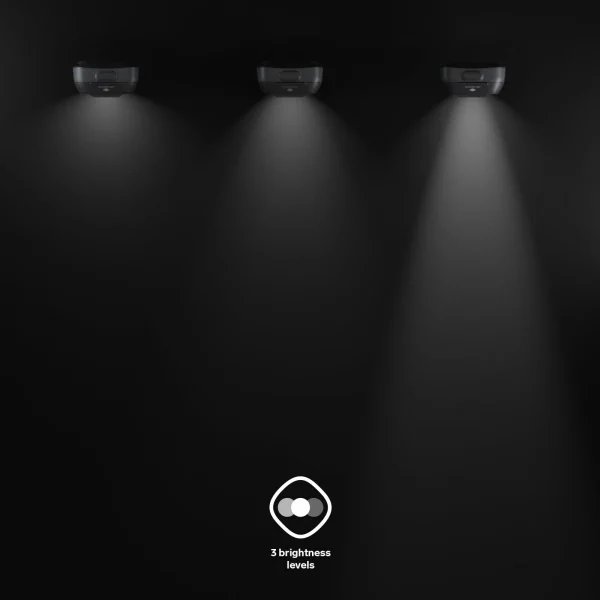 Lanterna frontal Silva Seek 320 com 320 lúmenes, tecnologia híbrida para atividades ao ar livre, trekking e campismo.