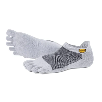 Vibram FiveFingers Athletic No-Show Socks Light Grey, meias de dedos desportivas em Coolmax, leves e respiráveis, ideais para FiveFingers, treino e calçado minimalista