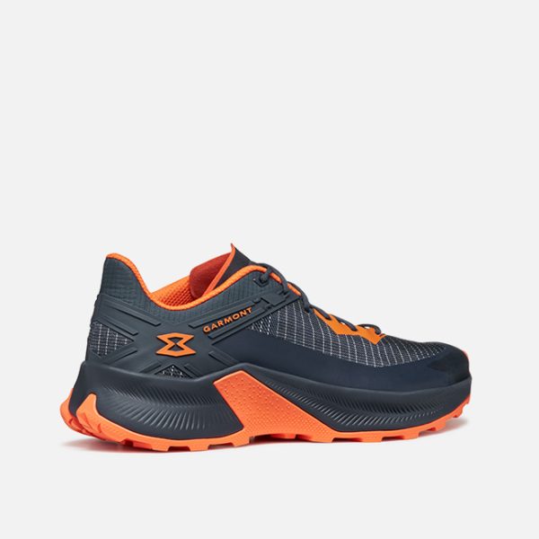 Garmont 9.81 ETERE lightweight Speed Hiking shoe with Vibram Megagrip sole for technical trails and trekking