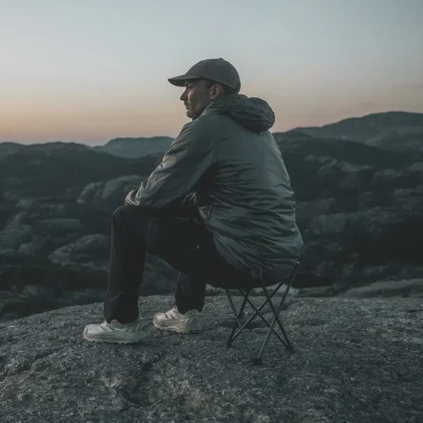 banco de campismo dobrável leve Robens Geographic Glowing Green alumínio 7075 compacto outdoor