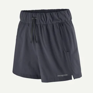 Patagonia Terrebonne Shorts: lightweight, stretchy outdoor shorts for walking, trekking, trail running and travel