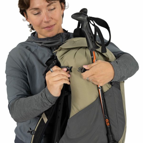 Osprey Hikelite 32 hiking backpack with AirSpeed system, adjustable back and ventilation for trekking, hiking and pilgrimage