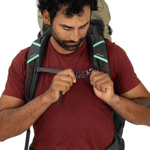 Mochila de trekking Osprey Kestrel LT 45 para caminhadas de vários dias e aventuras ao ar livre