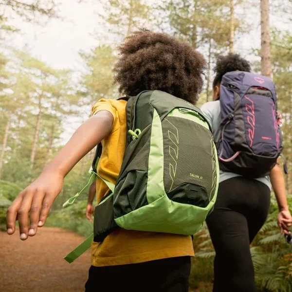 Osprey Talon Jr 11 litre children's backpack for hiking trekking cycling and outdoor activities
